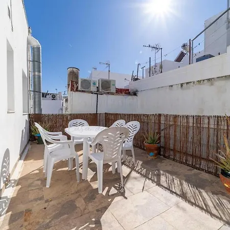 Apartment One Minute From The Beach, In The Heart Of The Historic Center